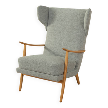 1950s wing-chair