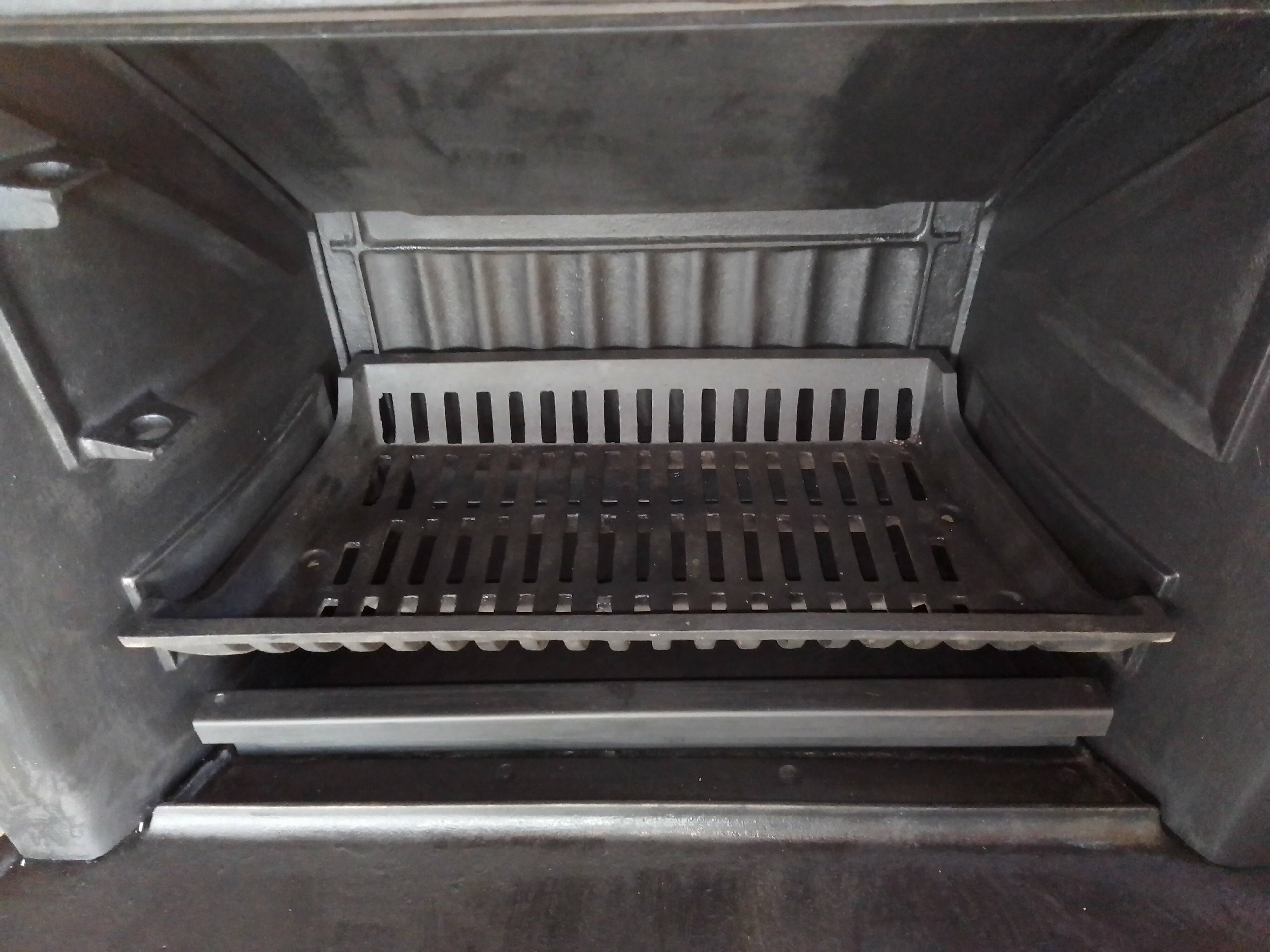 Godin colonial stove P41