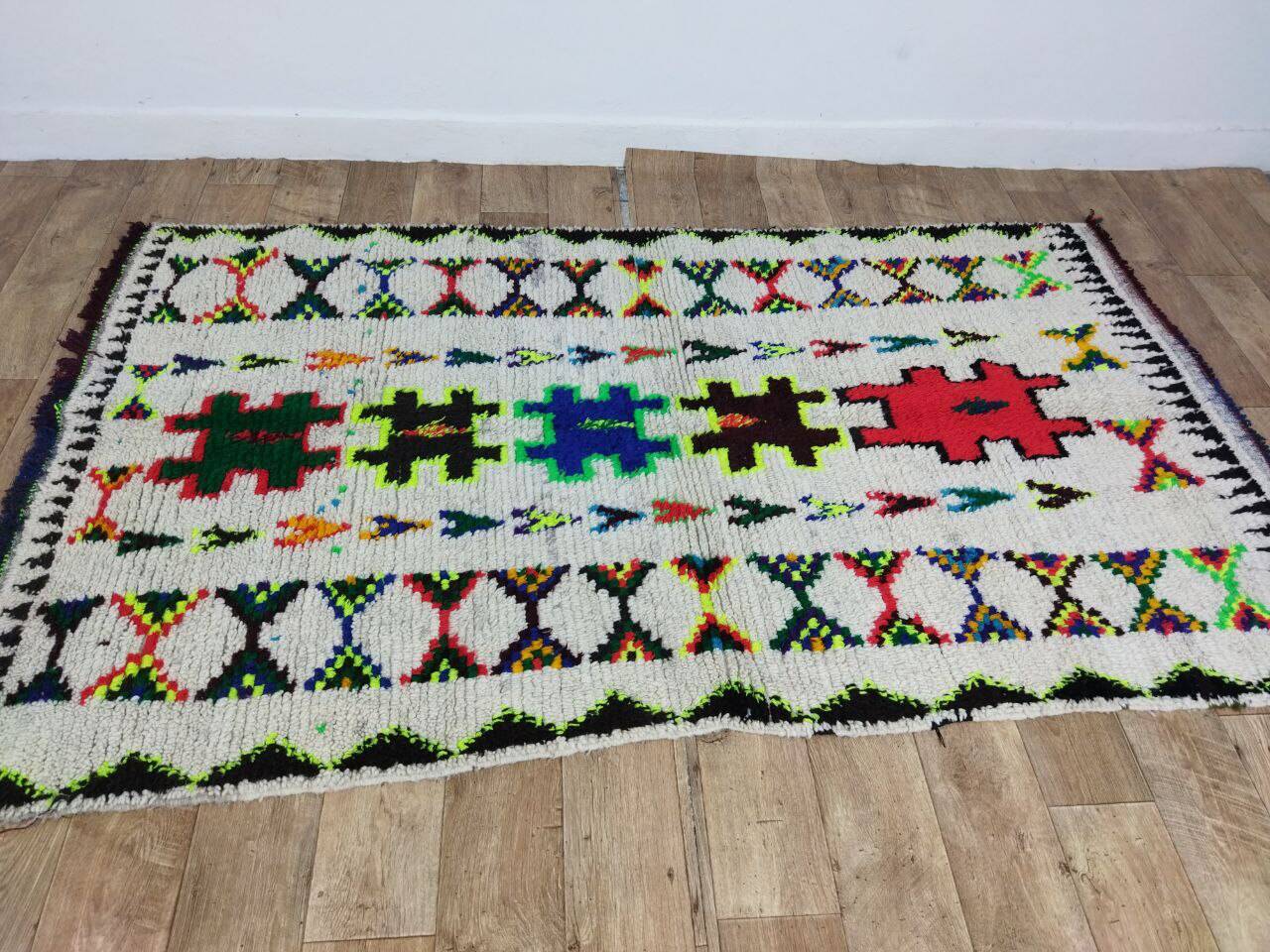 Handcrafted Moroccan Berber Rug 233 X 136 CM