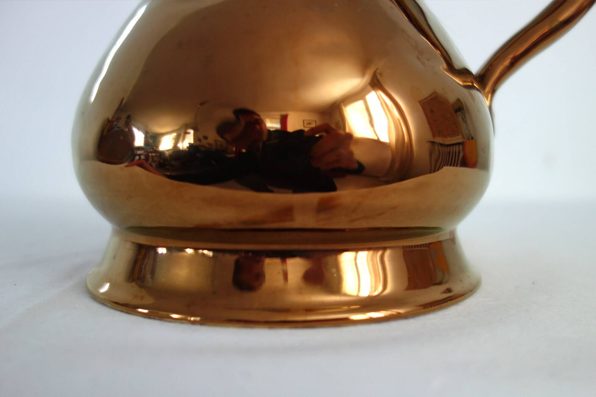 Vintage gold pitcher Wade Regicor England