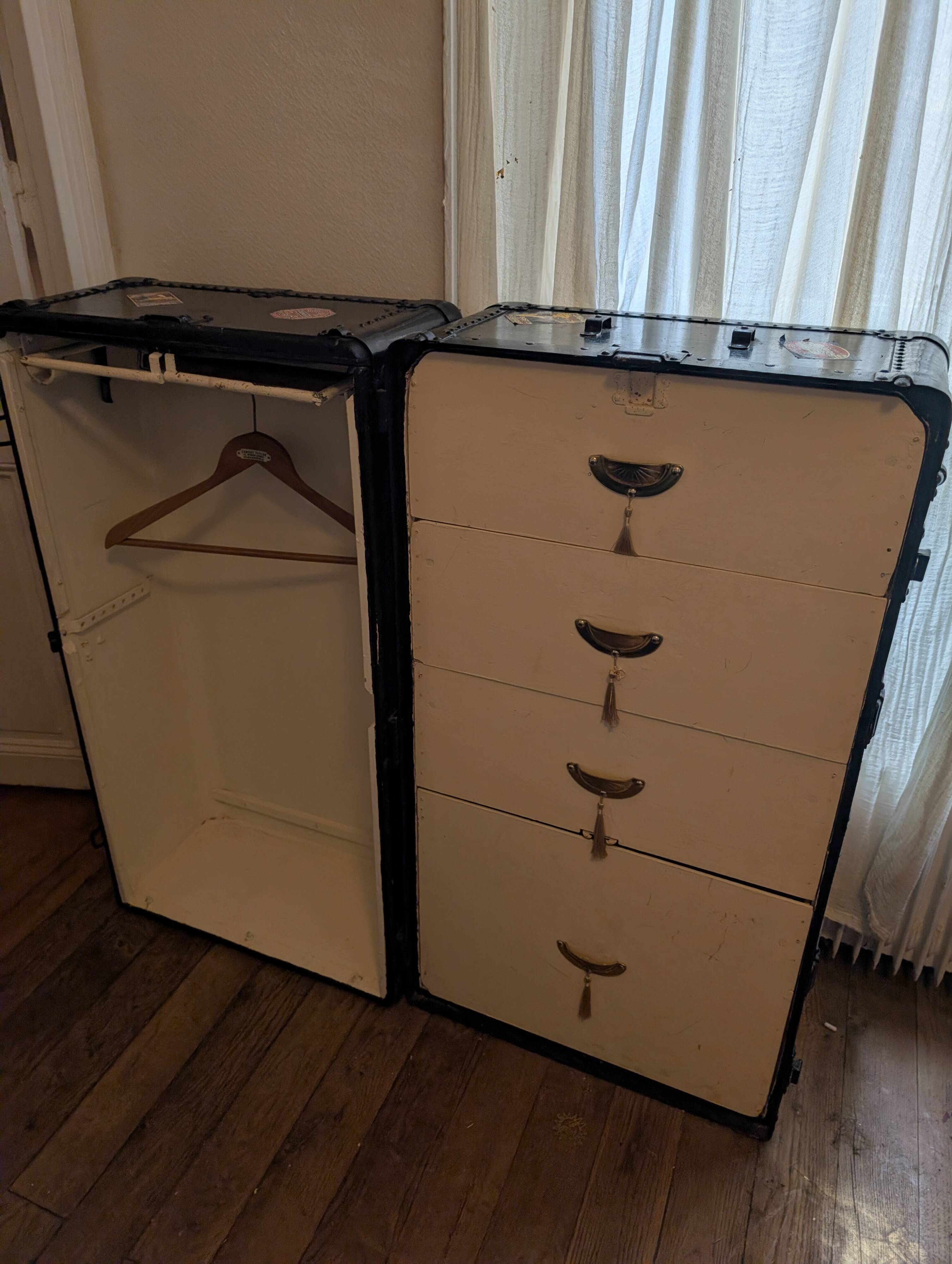 Old Cabin Trunk / Wardrobe Travel Trunk