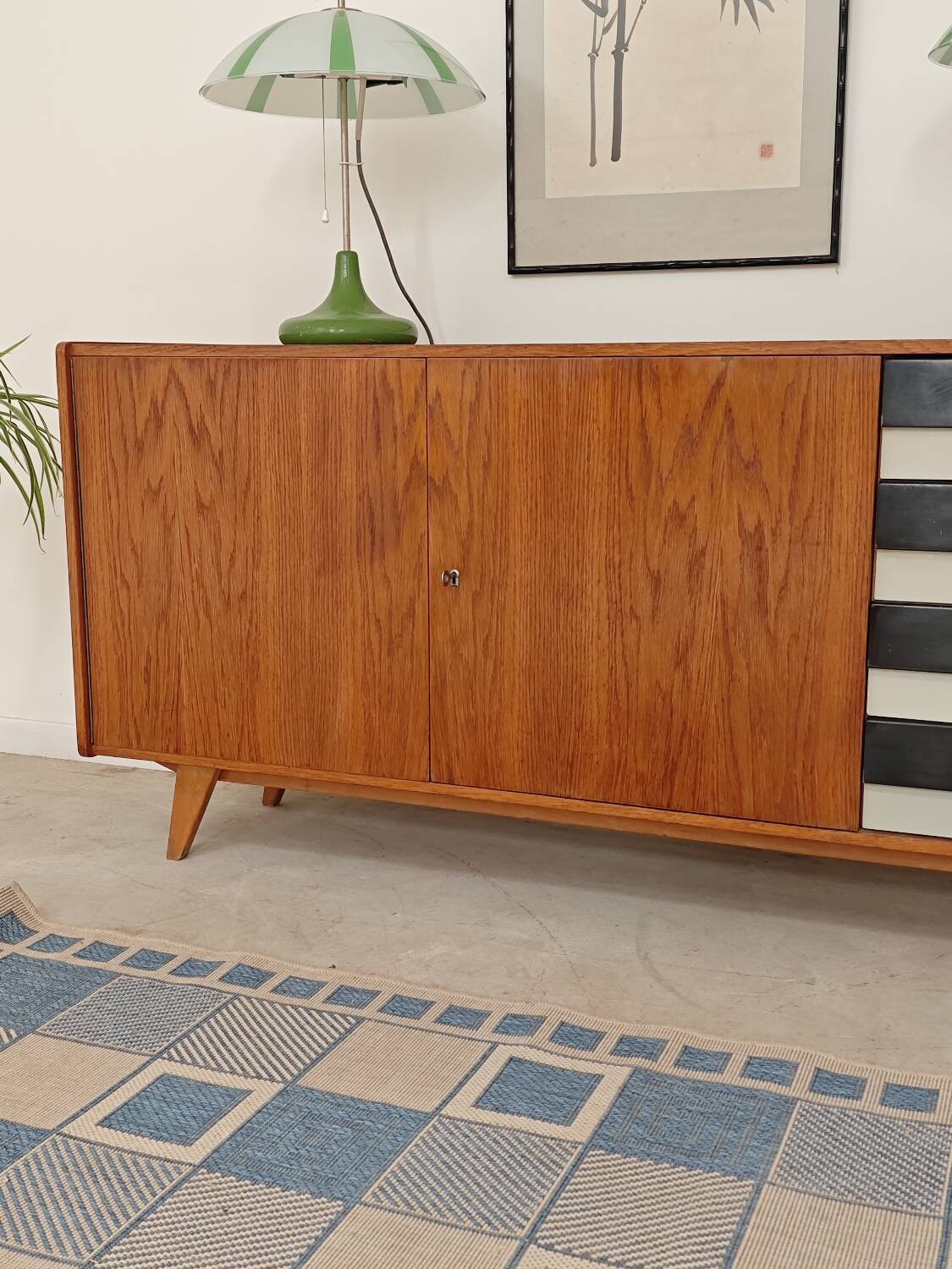 Enfilade U 460 black and white Jiri Jiroutek for Interiér Praha 1960