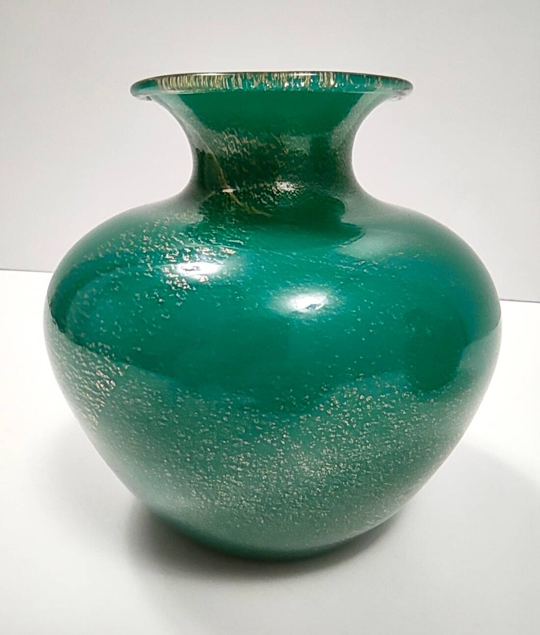 Green Cased Alga Glass Vase with Gold Leaf by Tomaso Buzzi for Venini