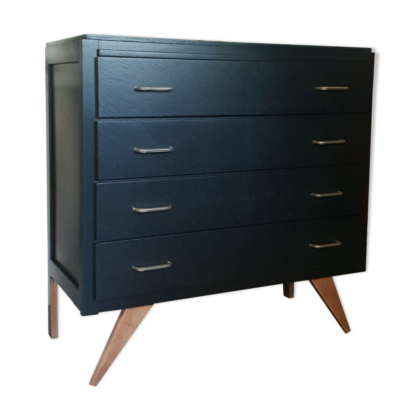 Dresser black compass feet