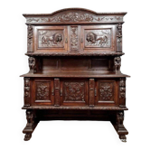 Buffet deux corps style Renaissance en noyer massif vers 1850