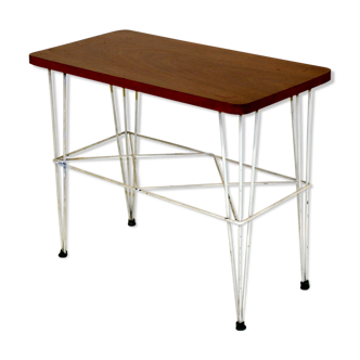 Table d'appoint "Stringbord" en acajou, Suède, 1950