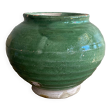 Pottery vase