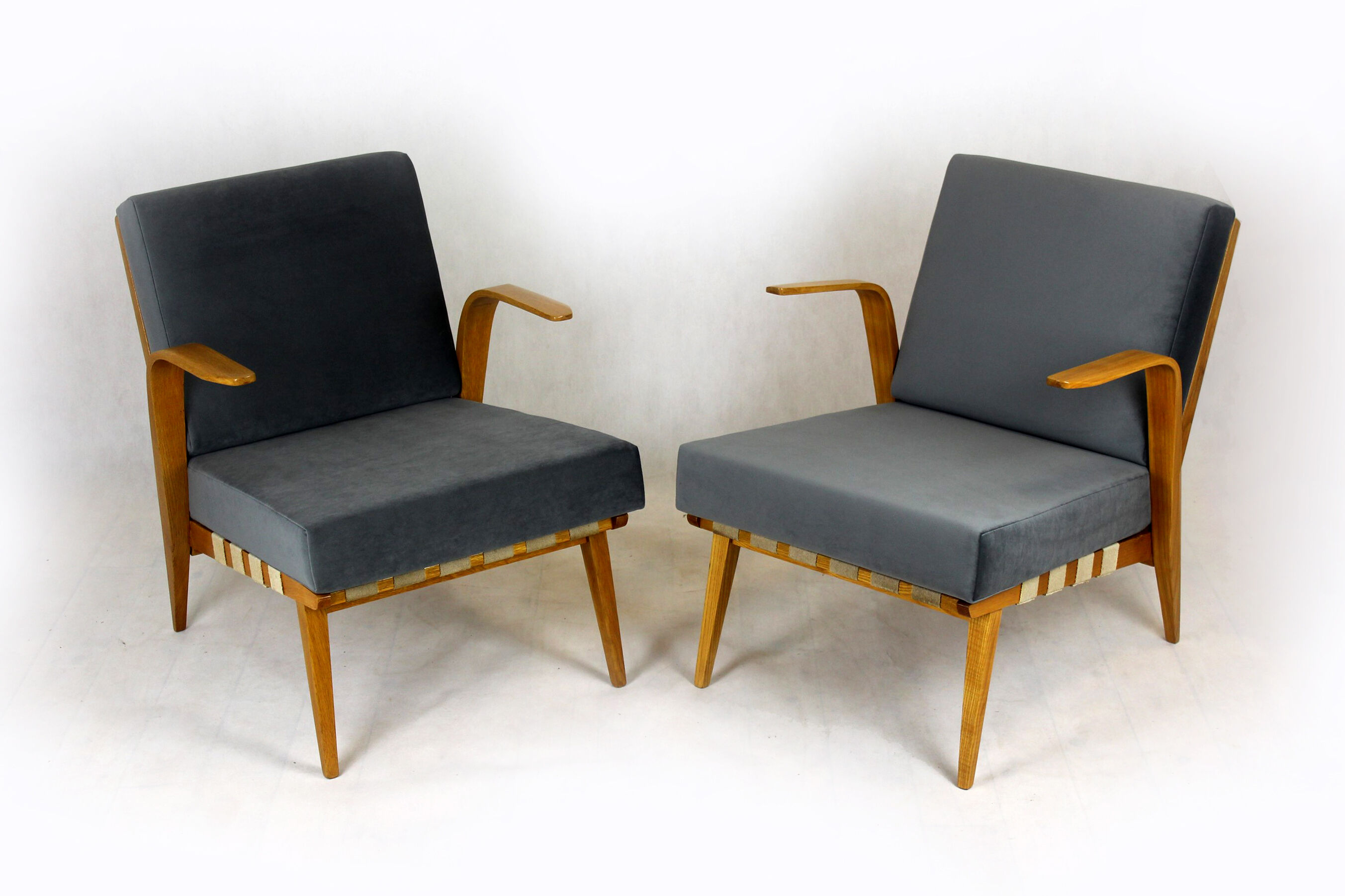 Mid-century bentwood armchairs from drevozpracujici druzstvo, 1962, set of 2