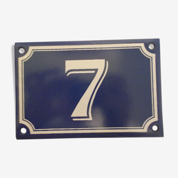 Superb vintage enamelled plate N°7 street number