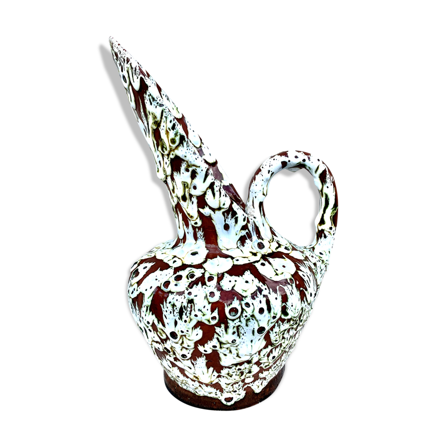 "Vallauris" lava beak pitcher