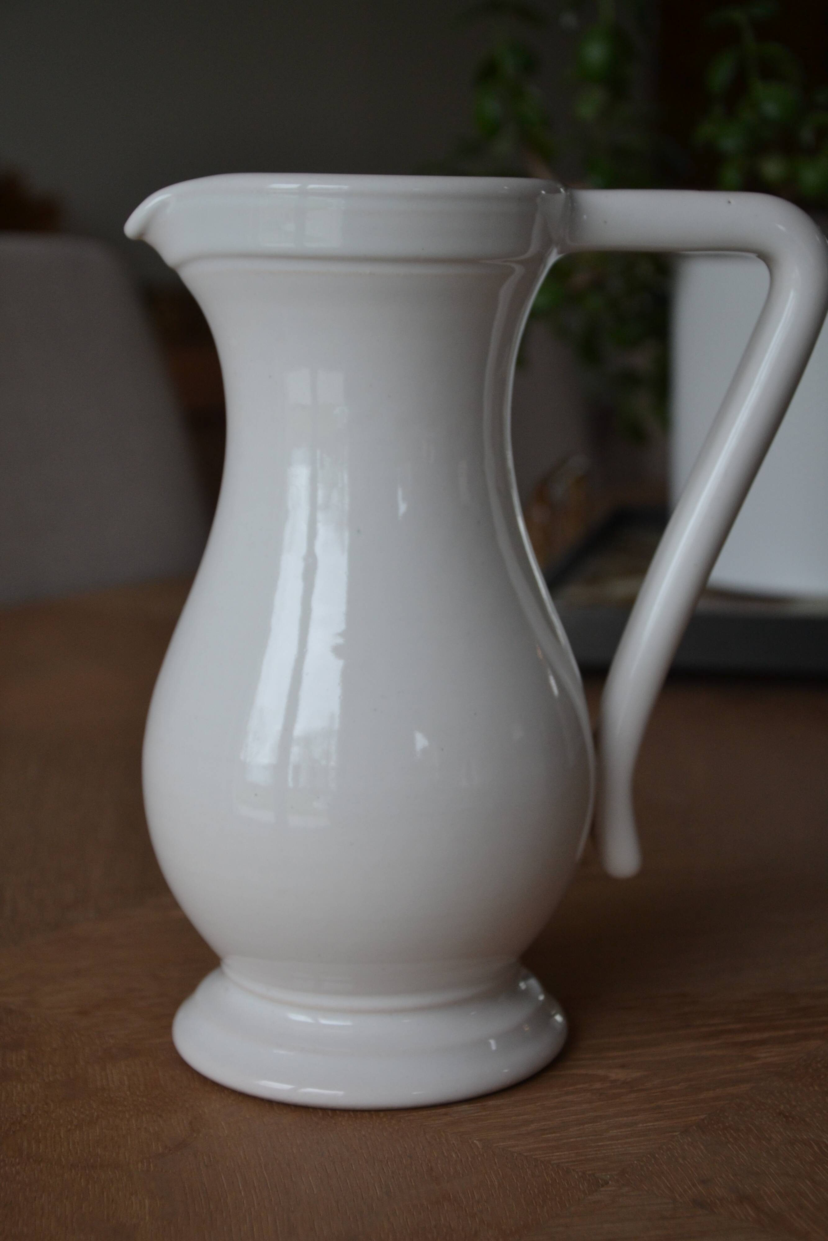 Pol Chambost pitcher model "Languedoc Toulouse"