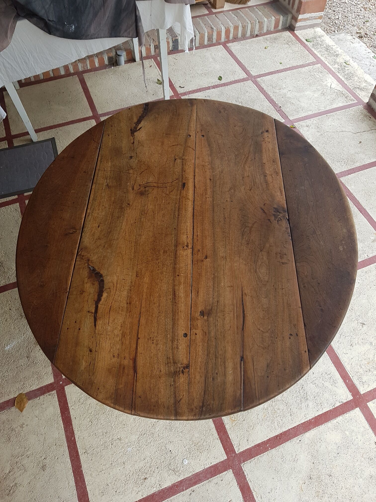 Table with flaps shutters extensions wood round oval 1900