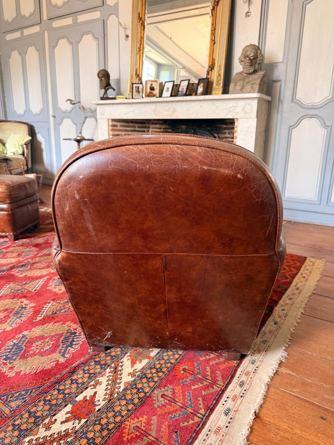 Club chair + footrest