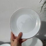 10 assiettes à dessert en porcelaine de Limoges blanches