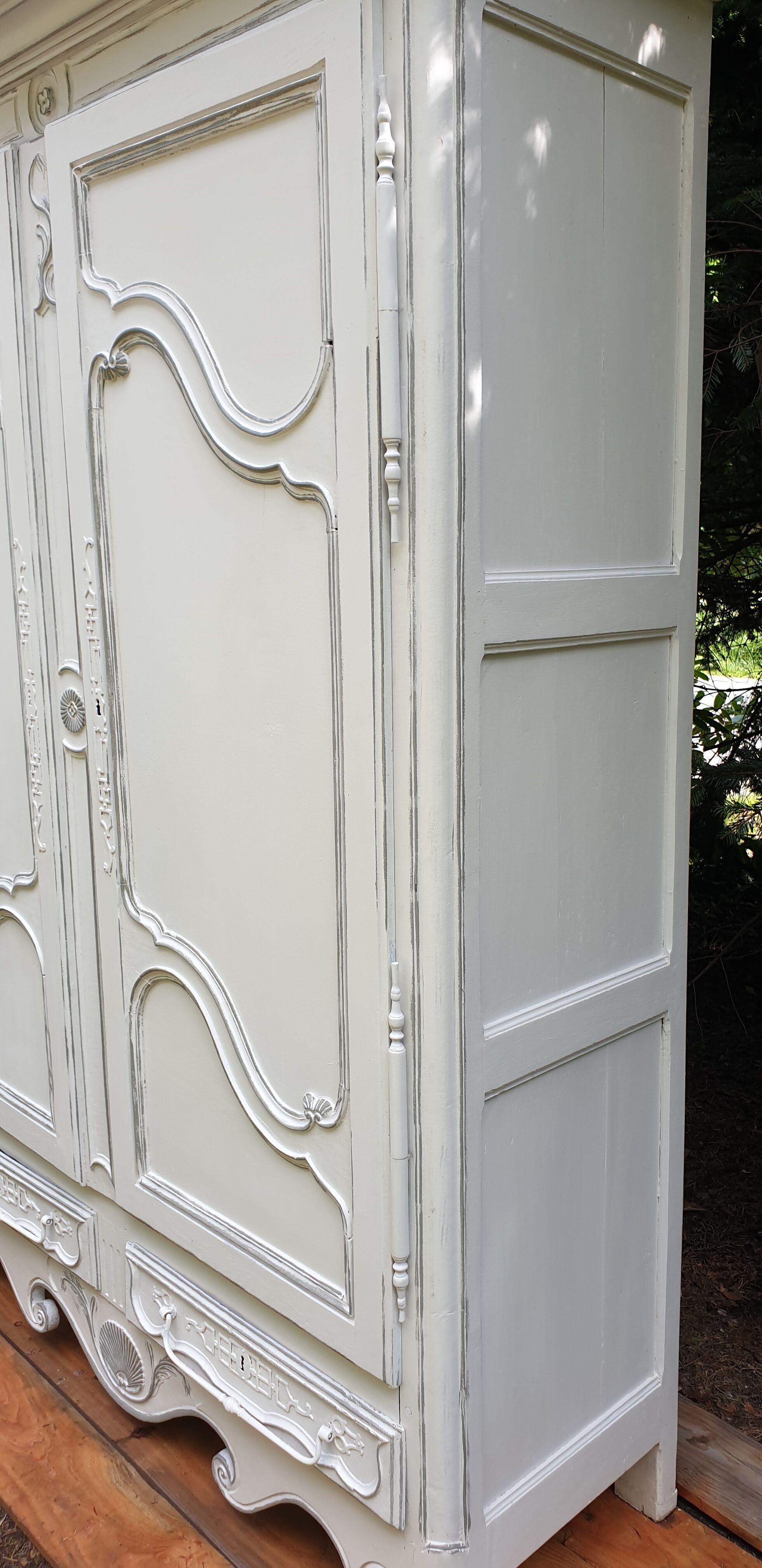 Skated Norman wardrobe