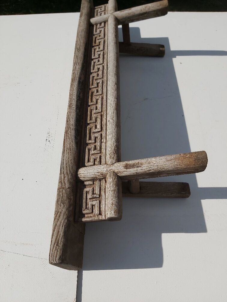 Former carved wood bench Orient/Asia