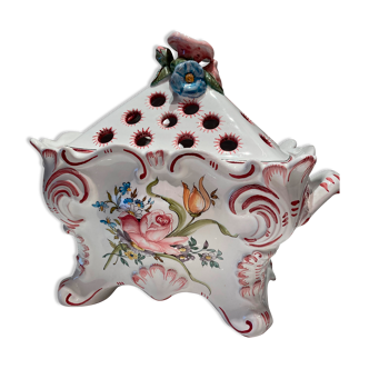 Decorative tureen Moustier