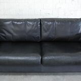 Vintage black leather sofa from Lavalina