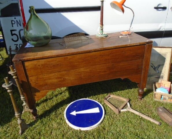 Maie chest old oak nineteenth