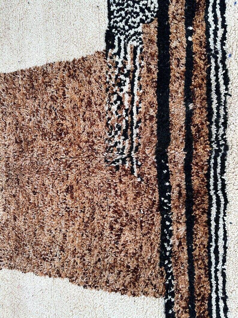 Handmade traditional pure wool Berber rug size 2/3m.