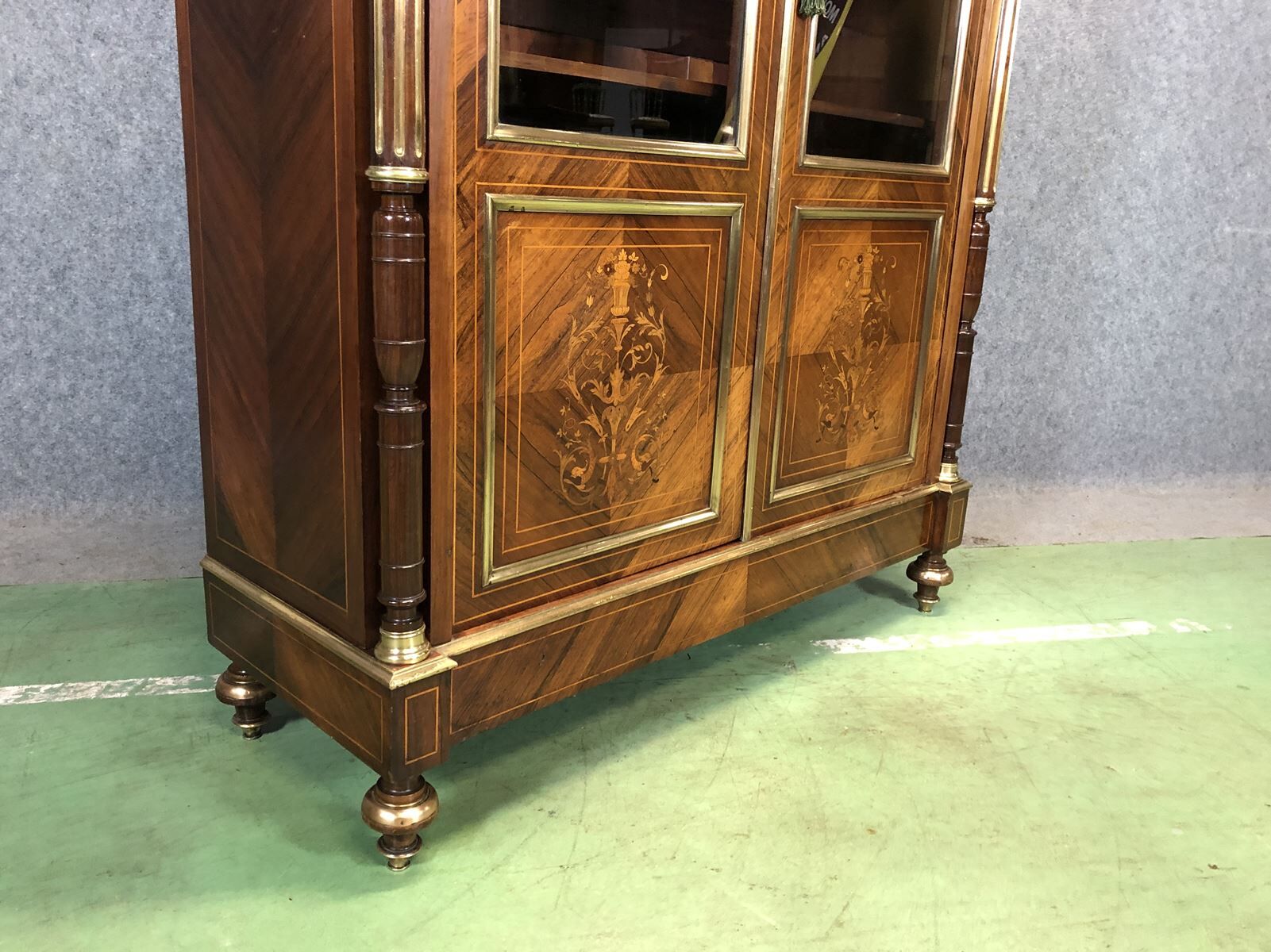 Louis XVI-style library in rosewood - late 19th century