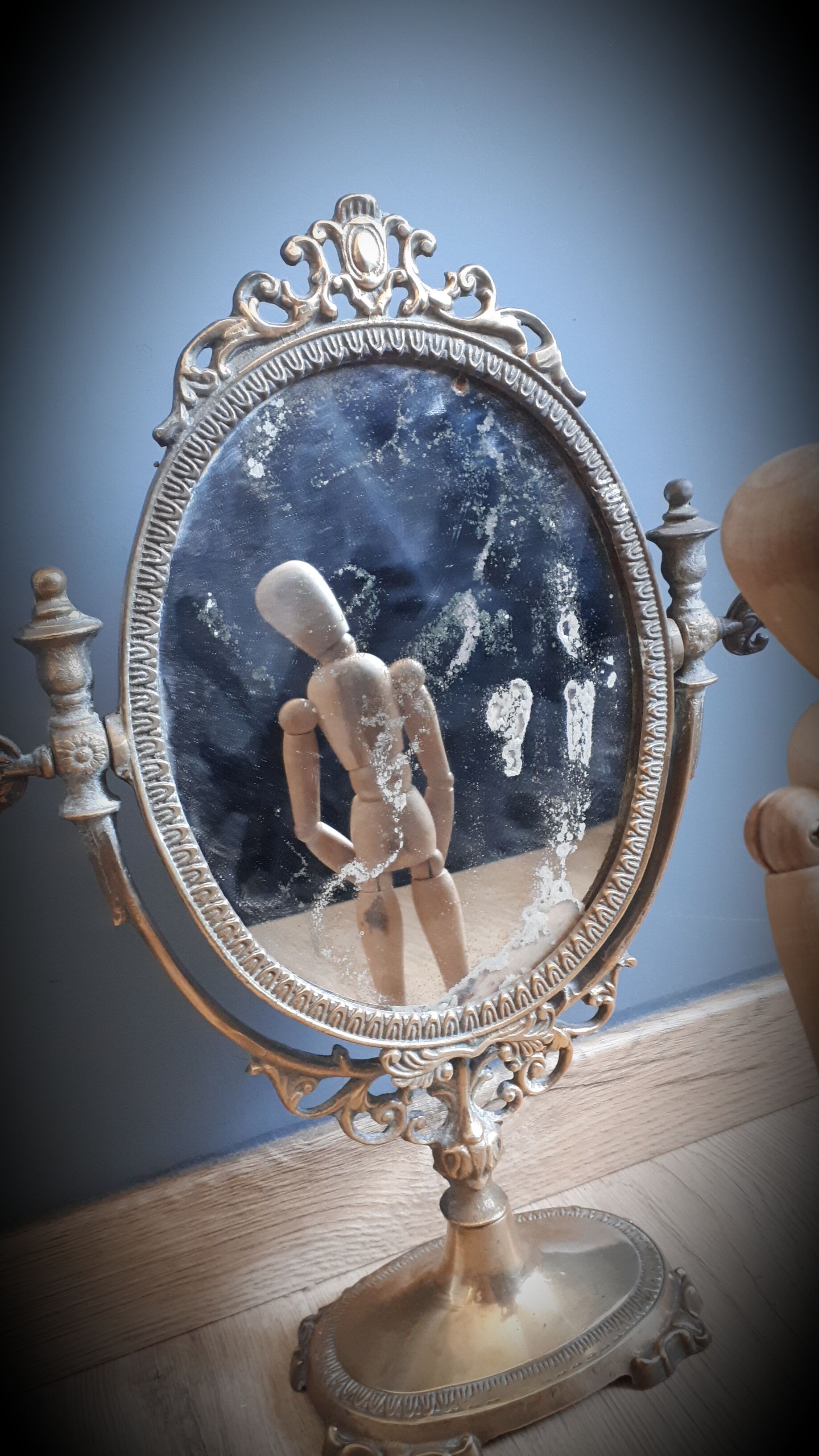 Brass psyche mirror 29x40cm