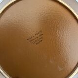 4 stoneware plates