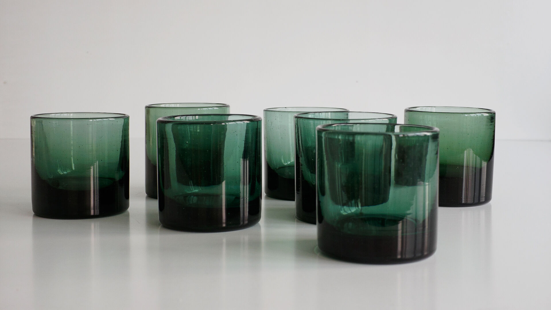 Suite of 7 glasses