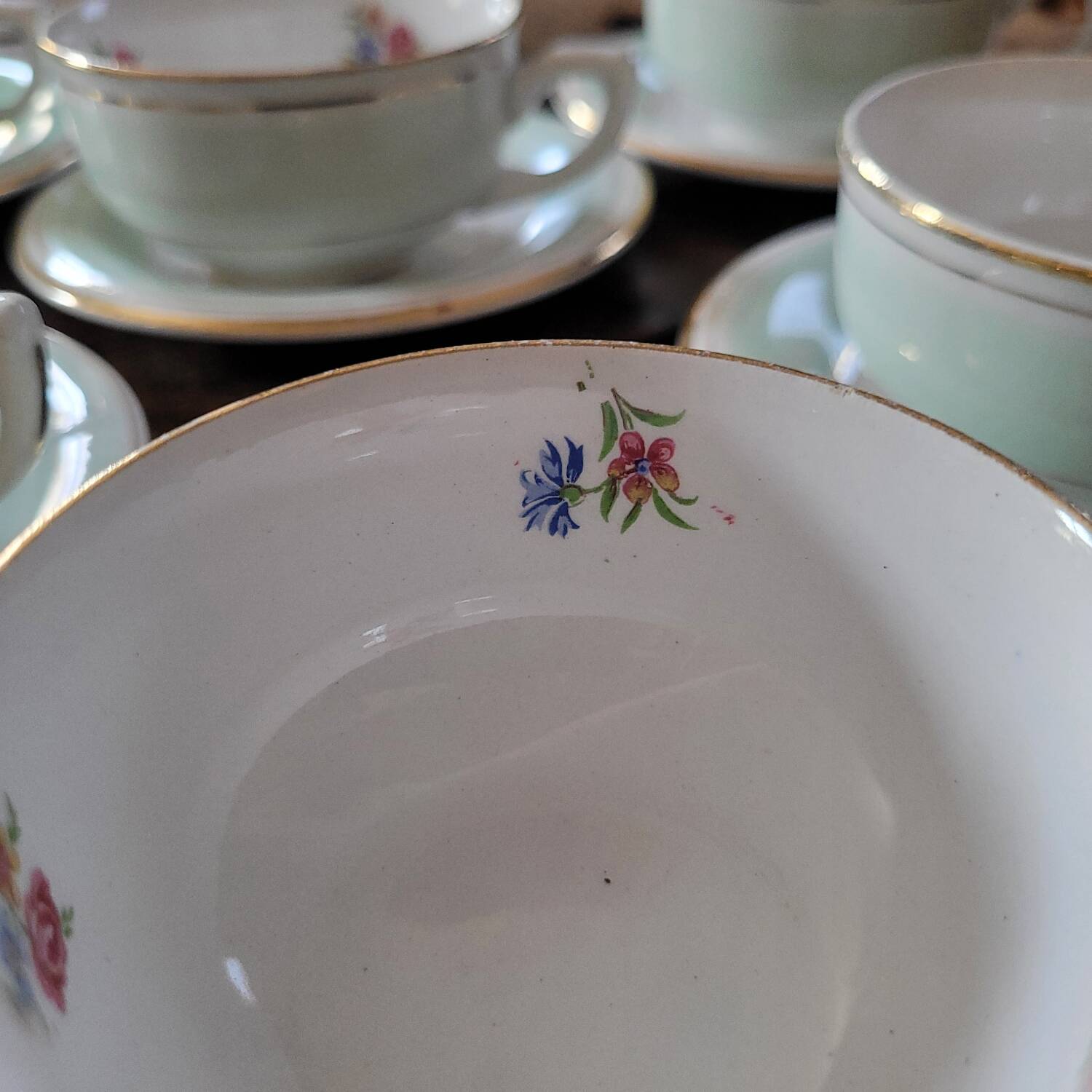 Set of 8 opaque porcelain cups – 1950s