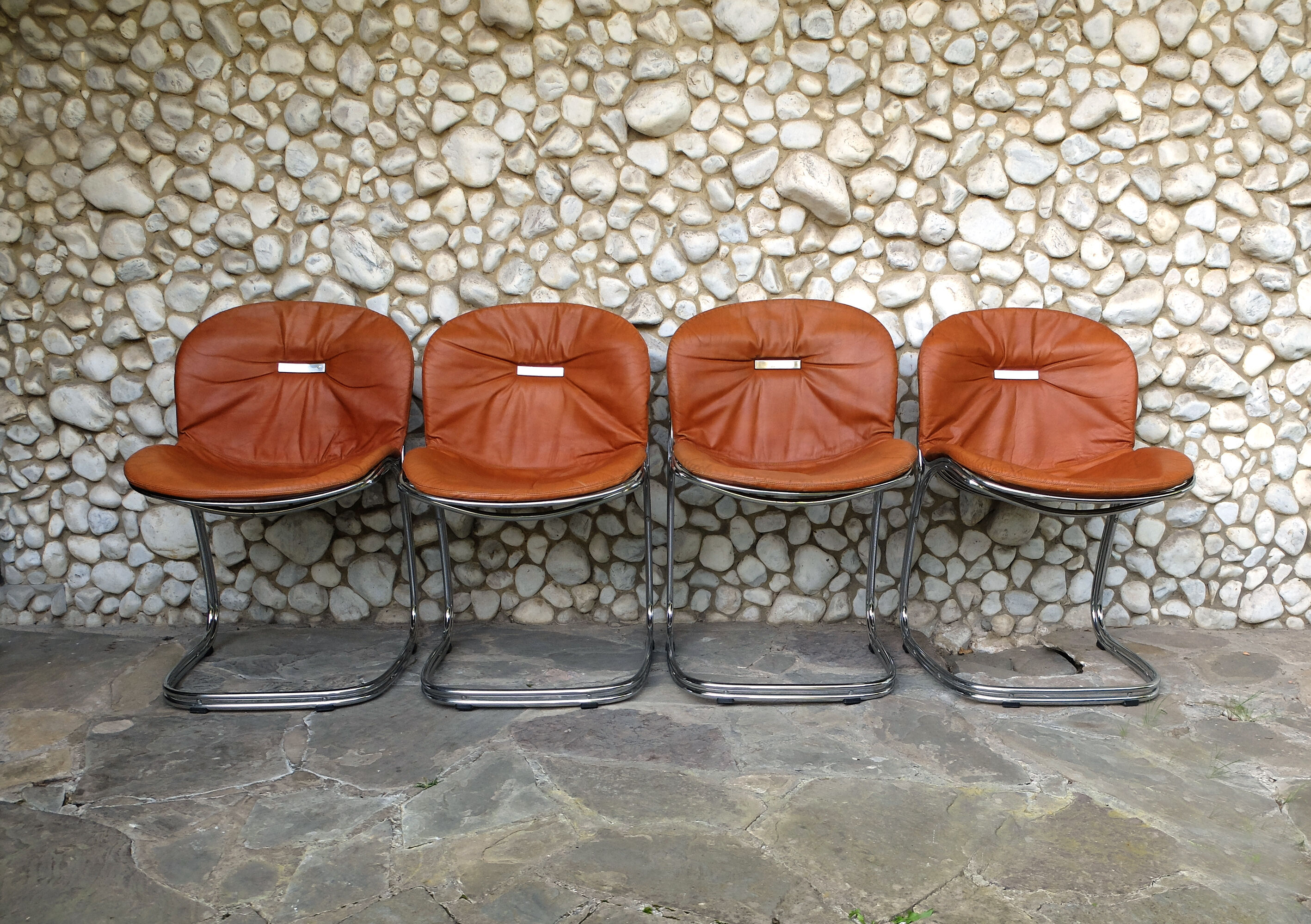 Seérie of 4 chairs Sabrina design Gastone Rinaldi for Rima, tawny leather, 1970