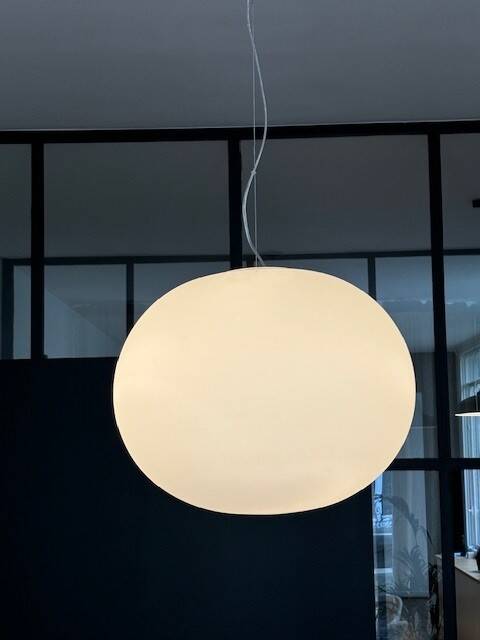 Glo-ball s2 suspension by jasper morrison - uk