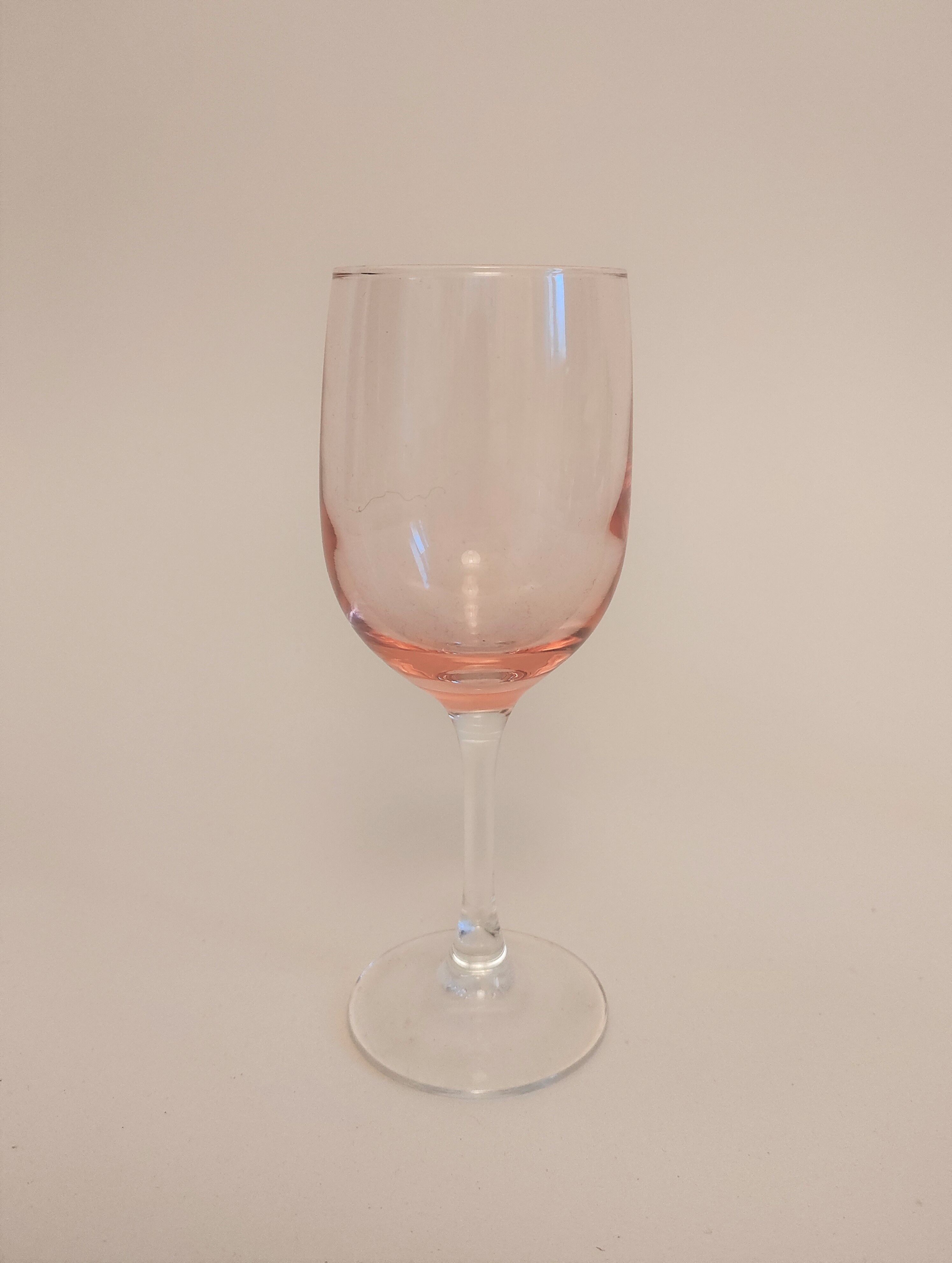 6 glasses on foot luminarc