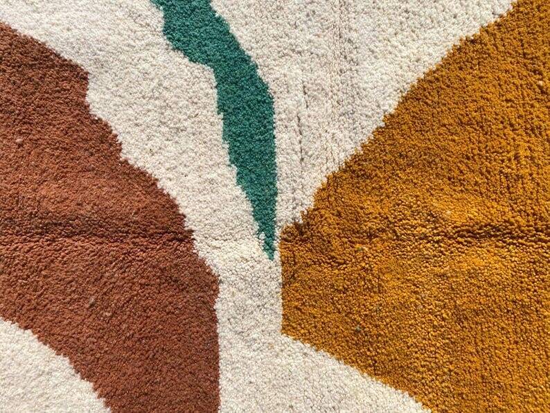 Handmade pure wool rug, size 2/3 m.