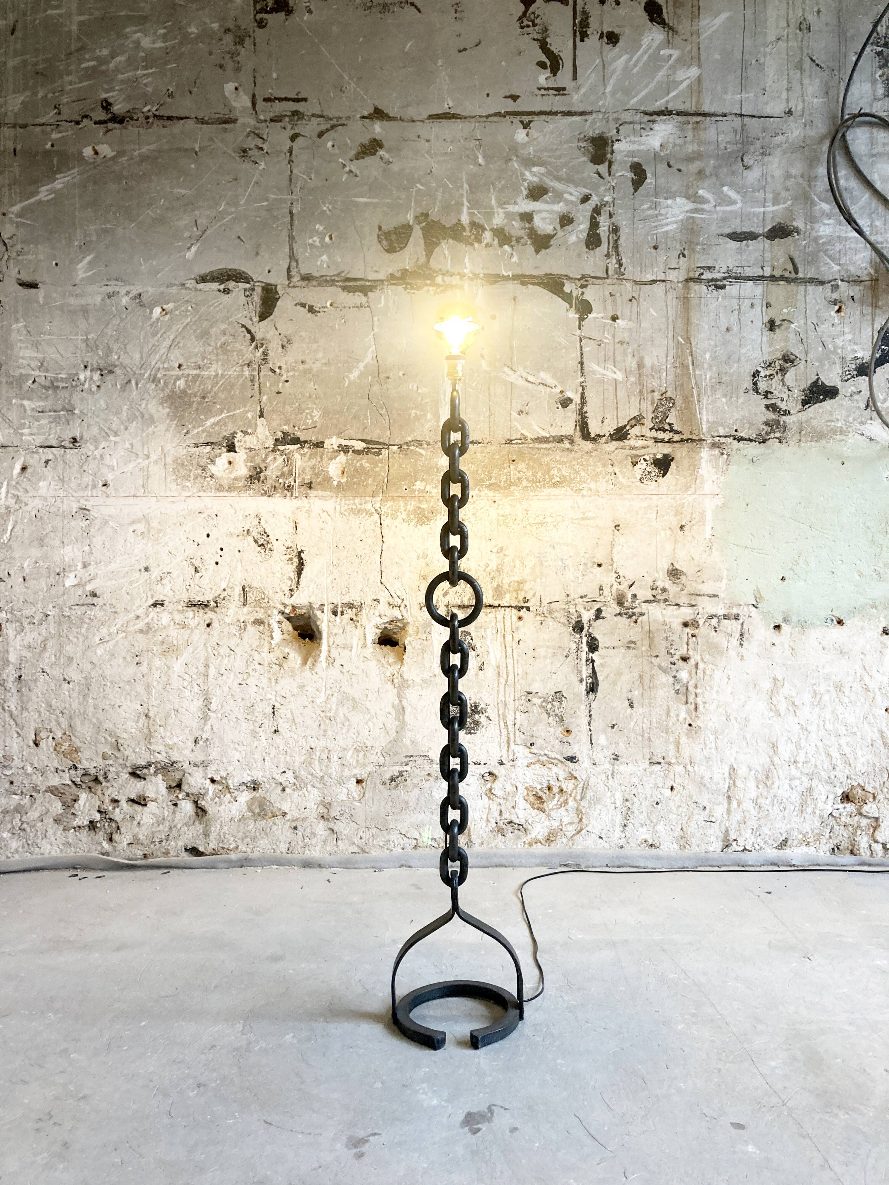 Brutalist floor lamp welded chain
