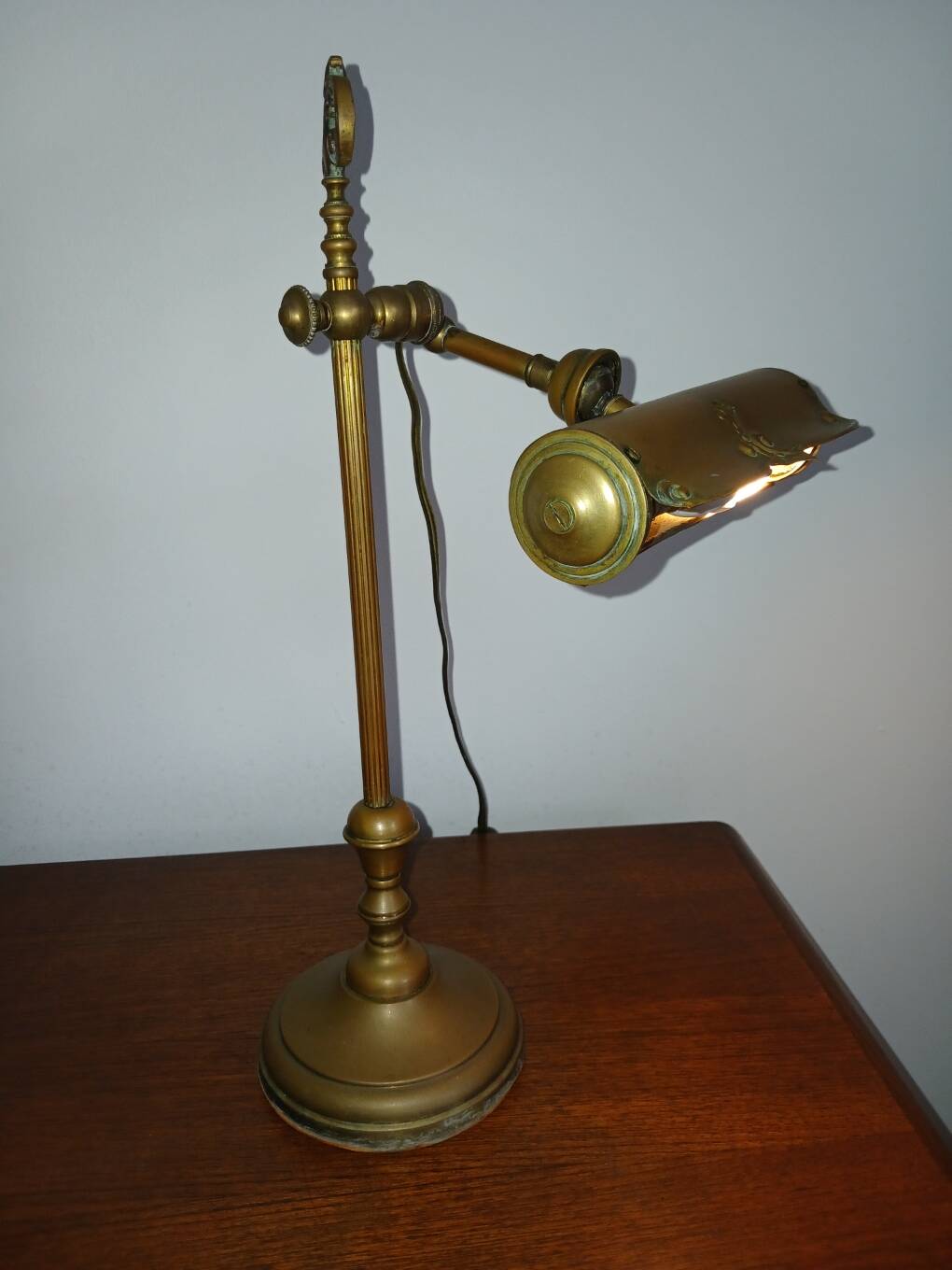 Antique brass notary lamp, desk lamp.