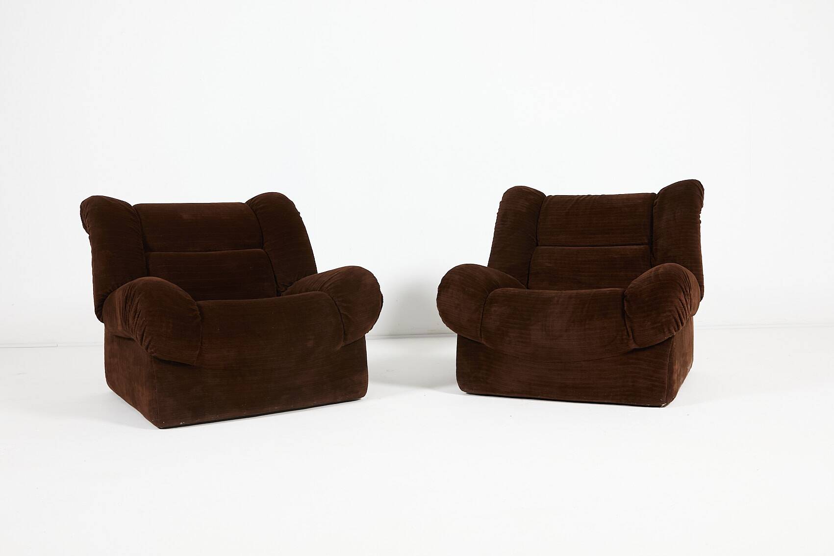 1970’s Italian design lounge chairs ‘Raffaello’ from Mimo Padova