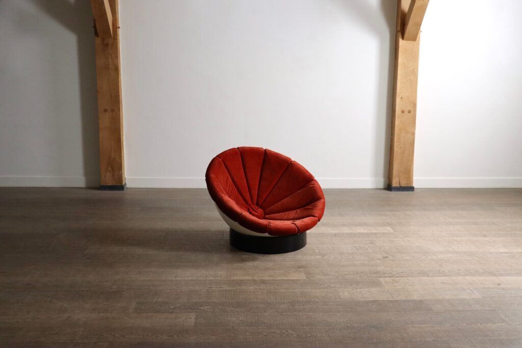 Luciano Frigerio Girasole lounge chair, Italy 1960s