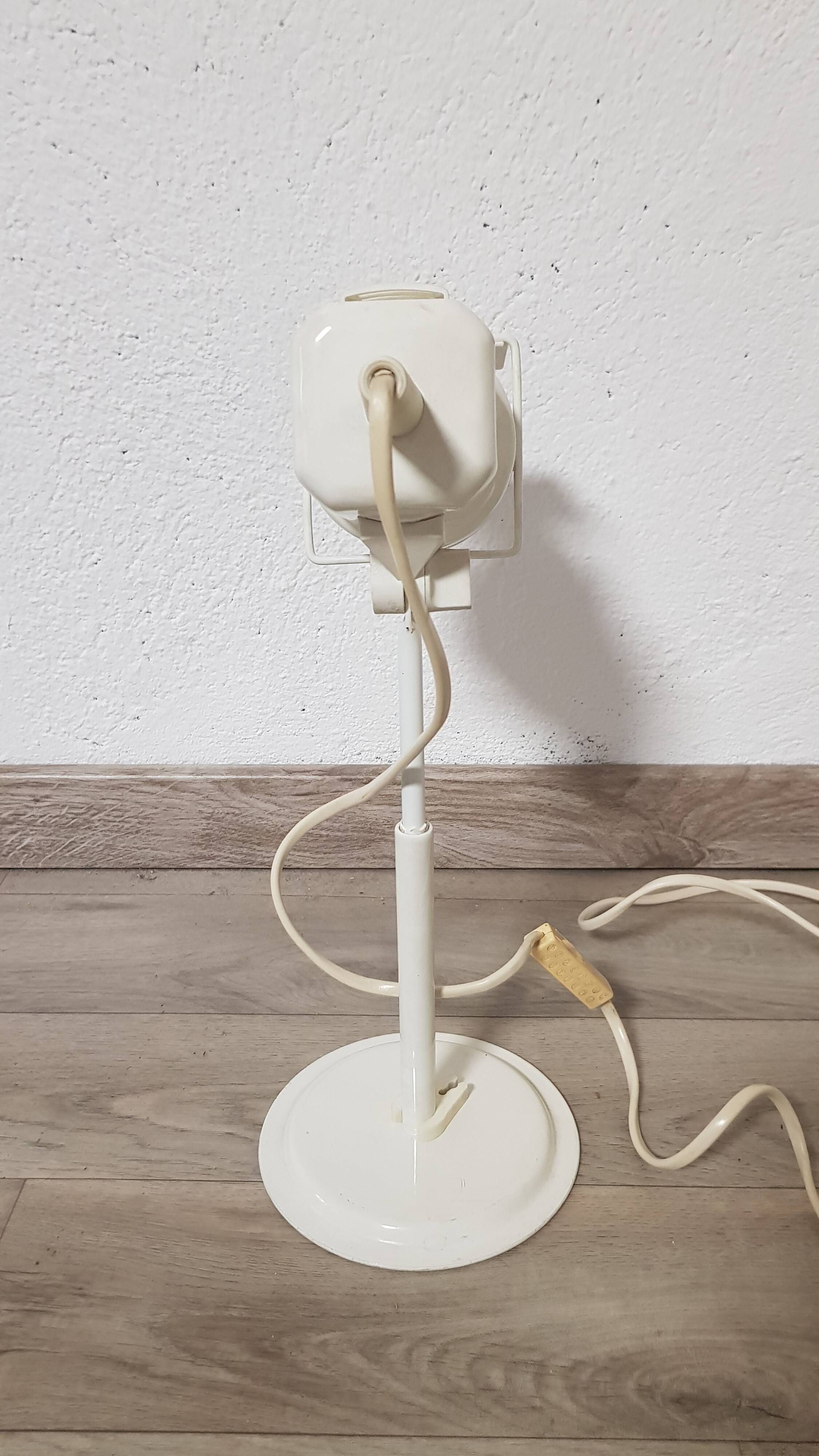 Industrial lamp