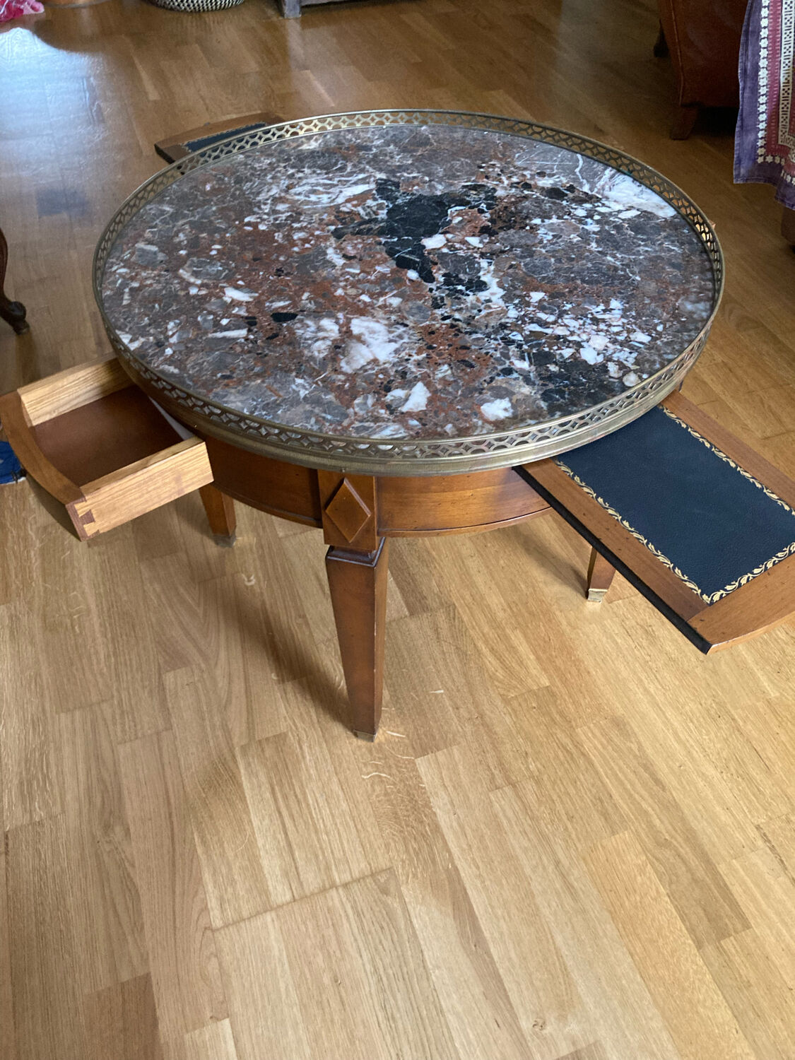 Directoire hot water bottle coffee table