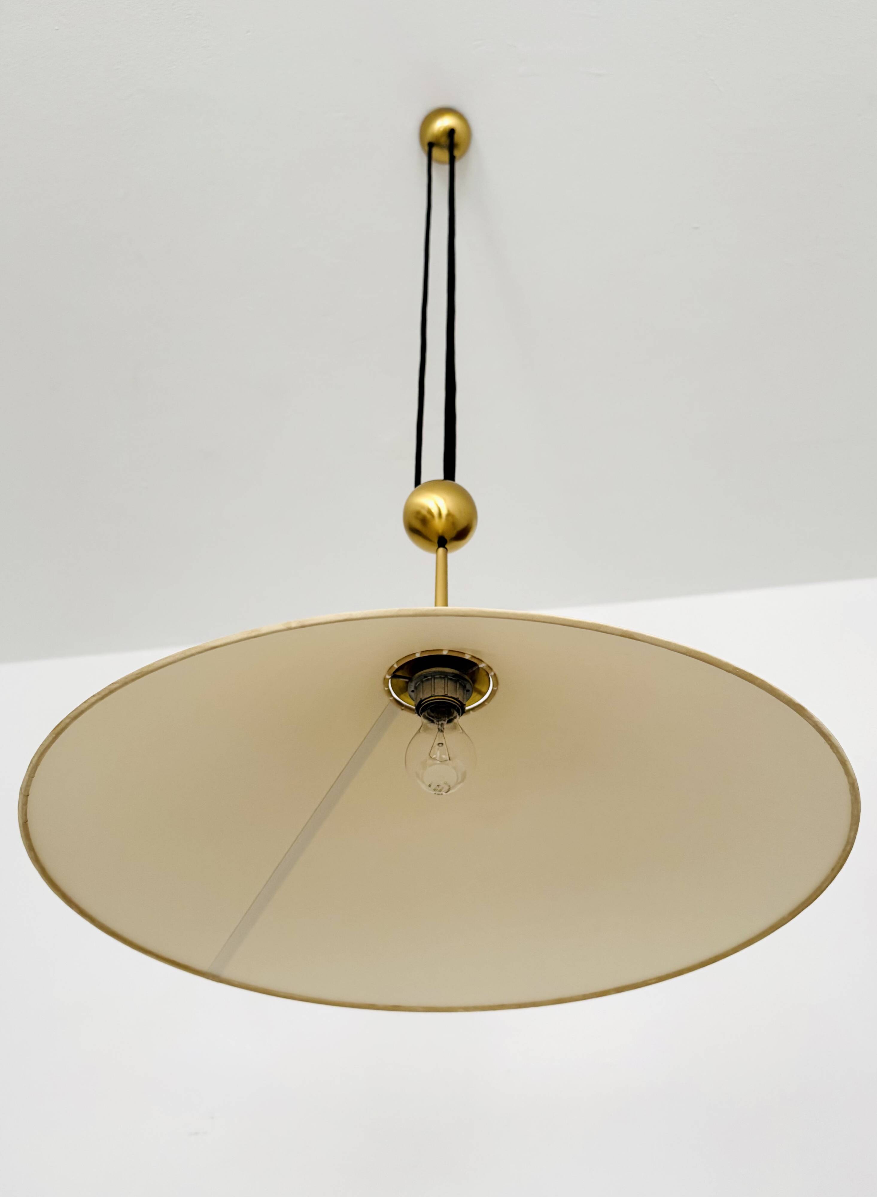 Suspension réglable avec contrepoids par Florian Schulz