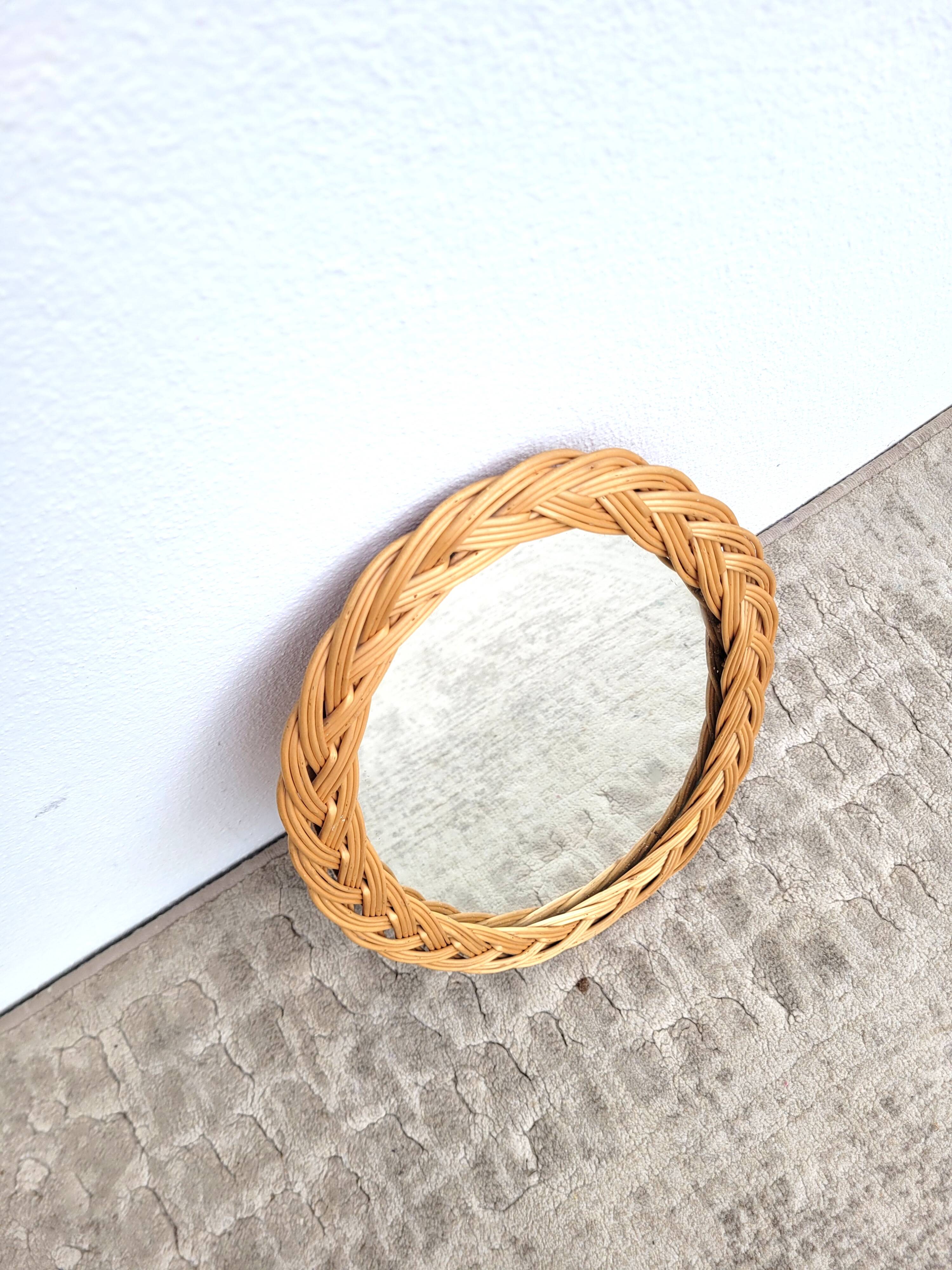 Small oval woven wicker mirror 23x30cm