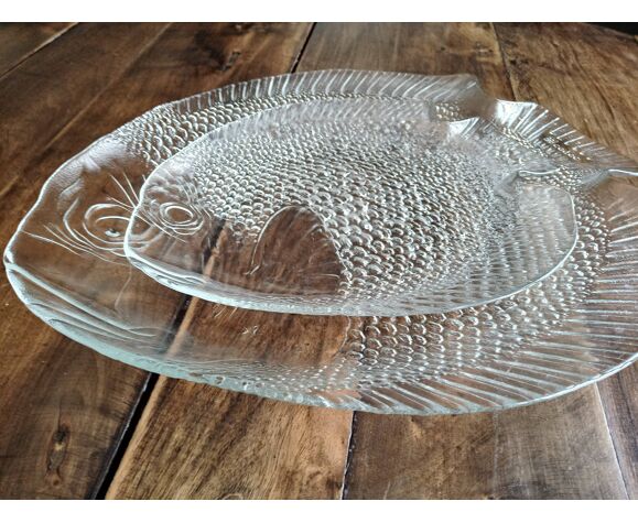 Set Of 2 Vintage Fish Dishes In Glass Arcoroc France Selency Set Of 2 Vintage Fish Dishes In Glass Arcoroc France Selency