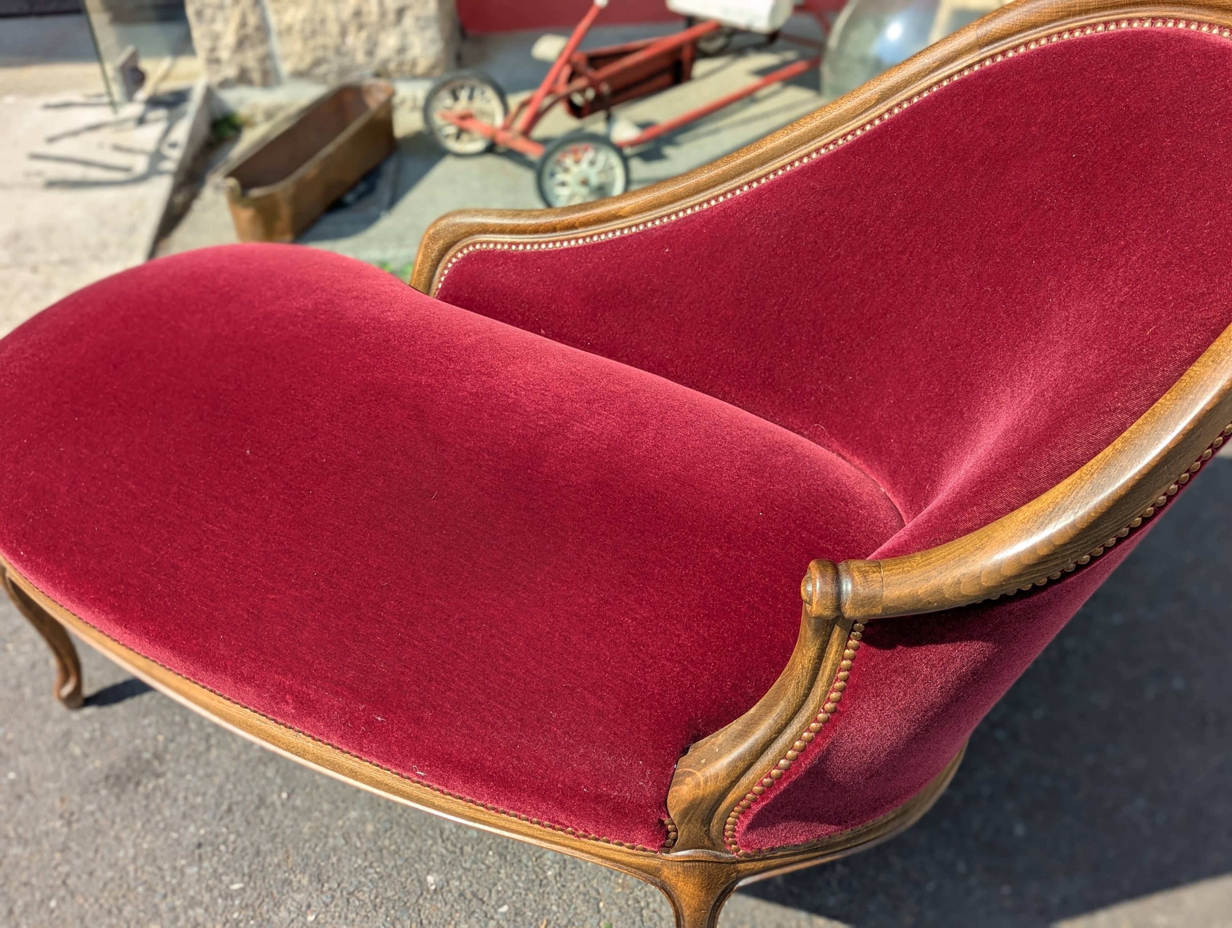 Louis XV style daybed