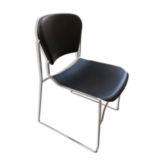Perry model KI chair