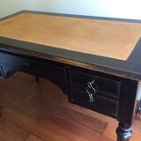 Large flat desk Louis Philippe in blackened wood