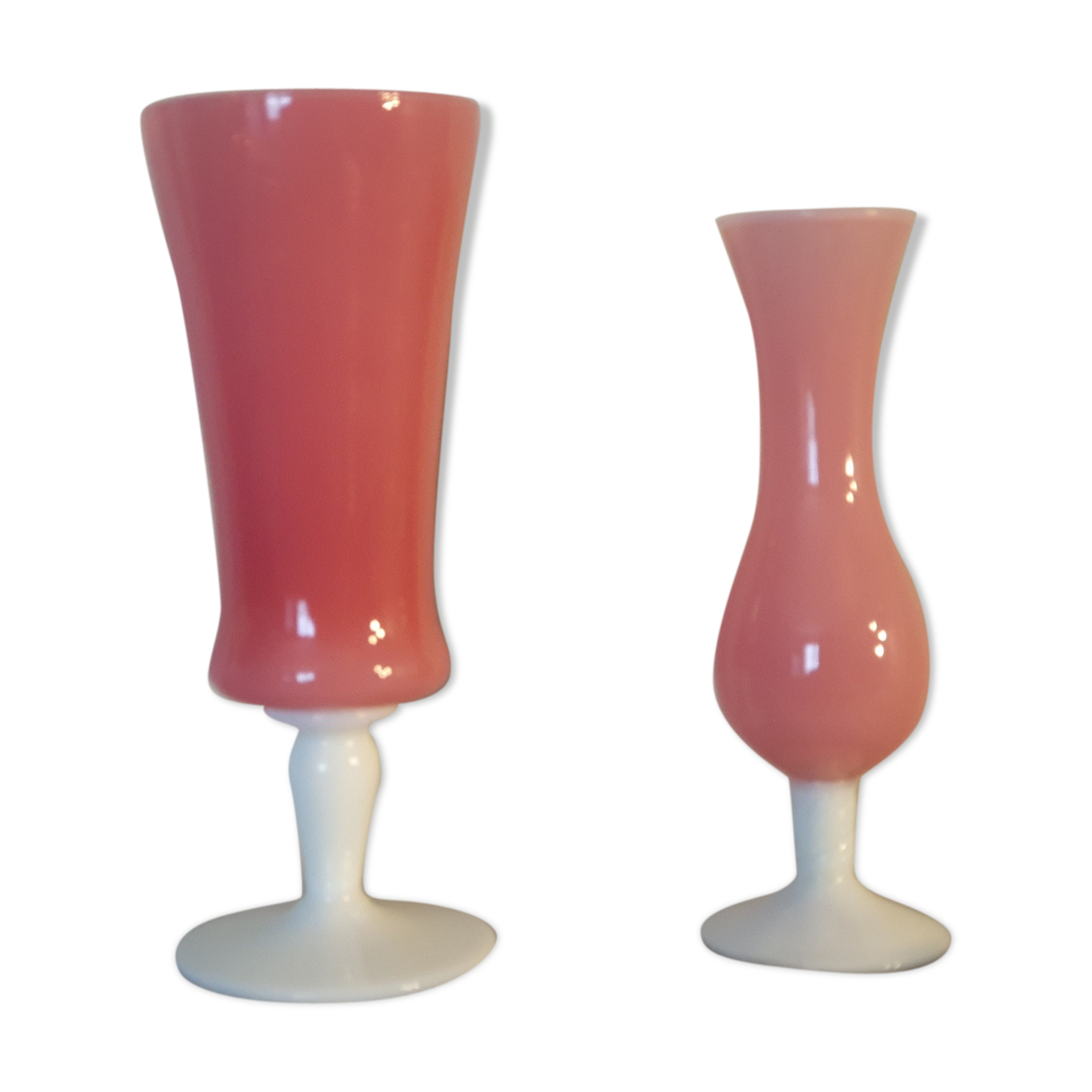 Lot de 2 vases soliflore opaline