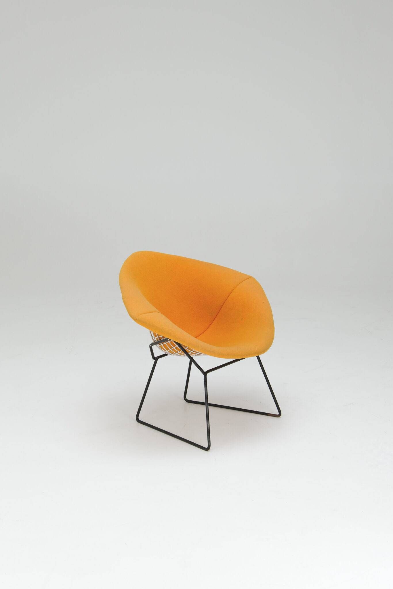 Diamond Chair – Yellow Upholstery - Harry Bertoia