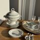 Oval Moroccan plateau engraved on a base 50x35.