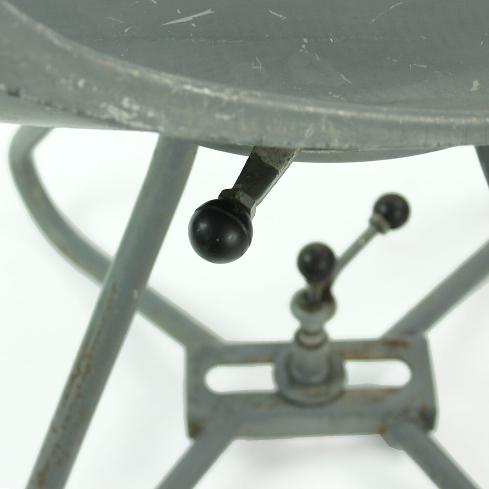 Chaise de tramway en fibre de verre et métal gris par Miroslav Navratil pour vertex 1960s