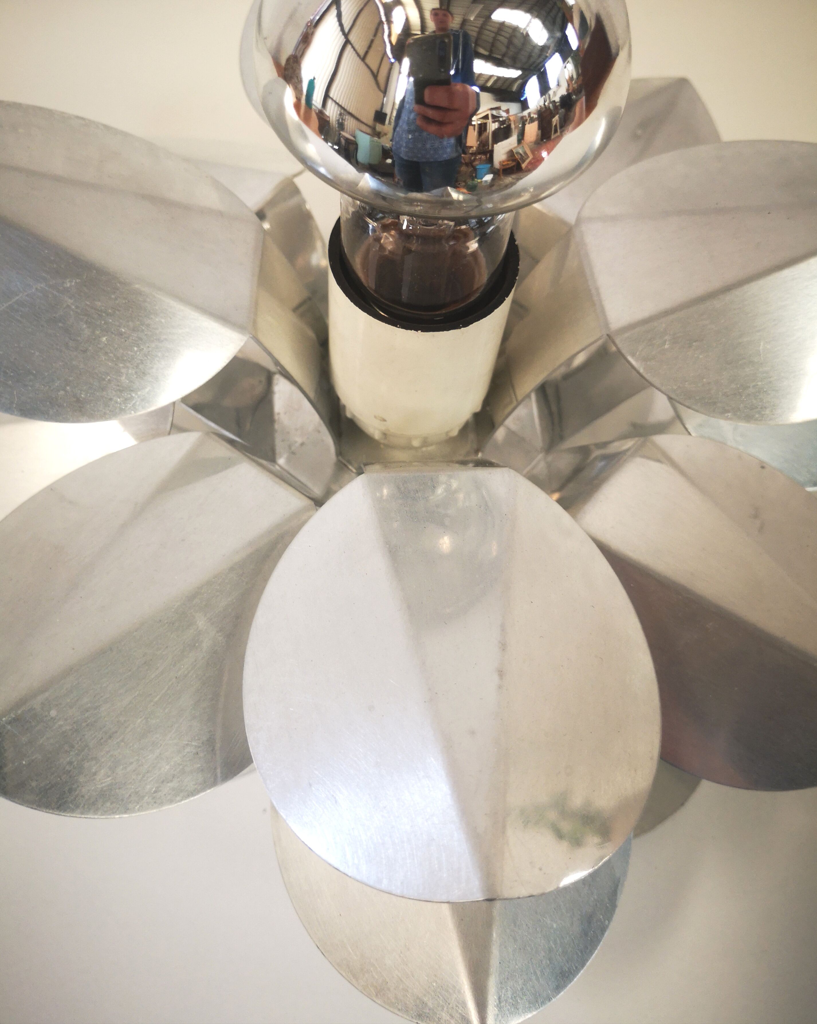 Vintage chromed flower lamp